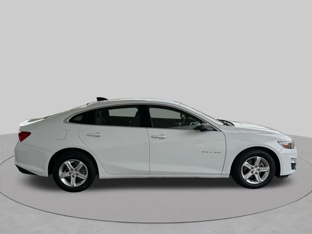 Used 2023 White Chevrolet LS image 7