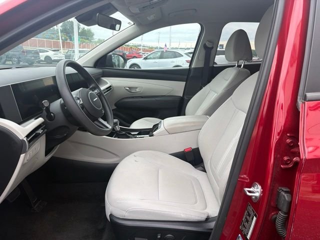 Used 2025 Red Hyundai SEL image 21