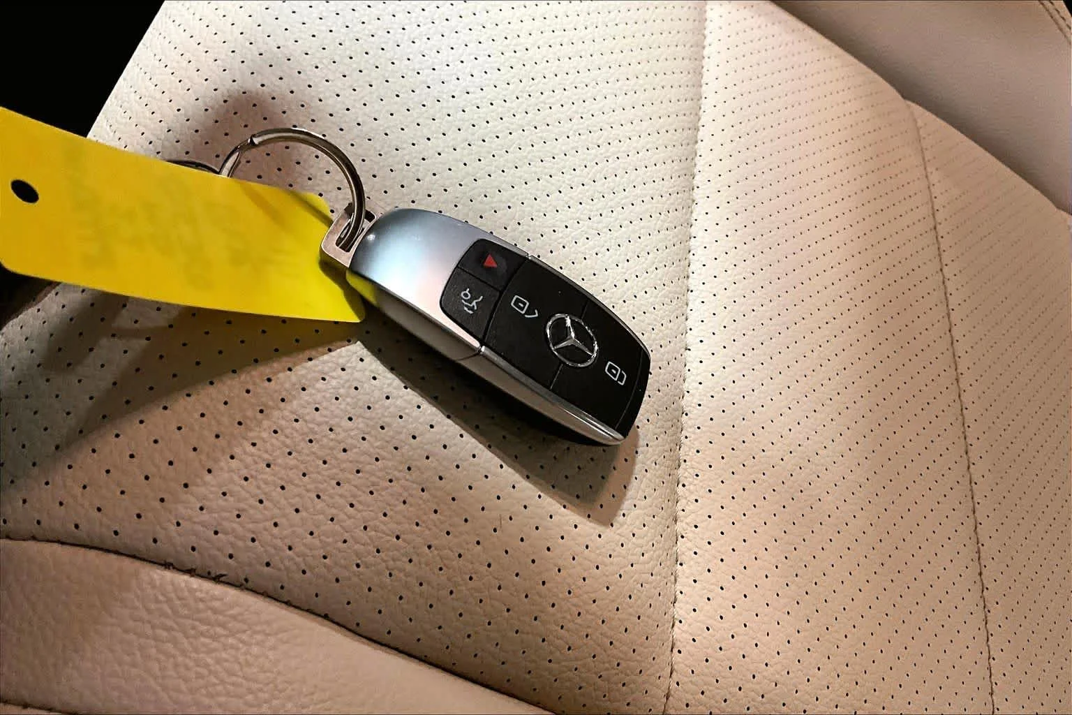 Used 2022 Lunar Blue Metallic Mercedes-Benz GLE 350 image 15