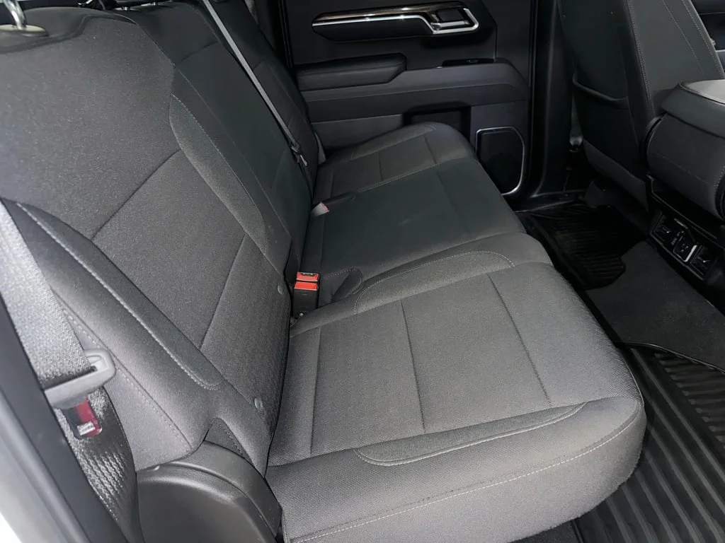 Certified Used 2025 Summit White Chevrolet LT image 30