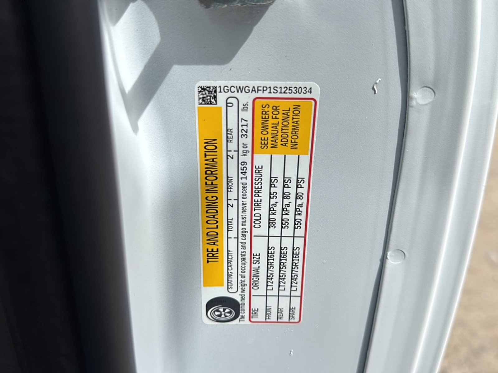 2025 Chevrolet Express Cargo Work Van - Photo 45