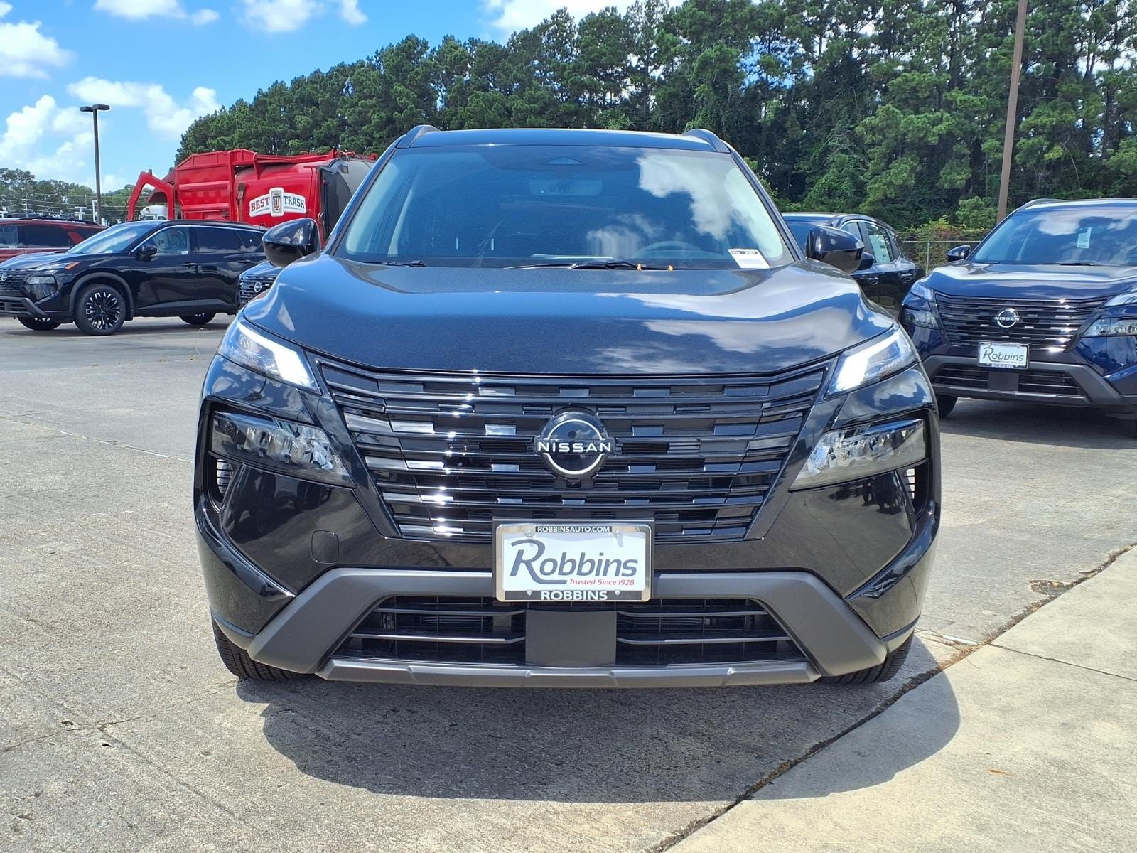 2026 Nissan Rogue Dark Armor™ Black at Robbins Nissan
