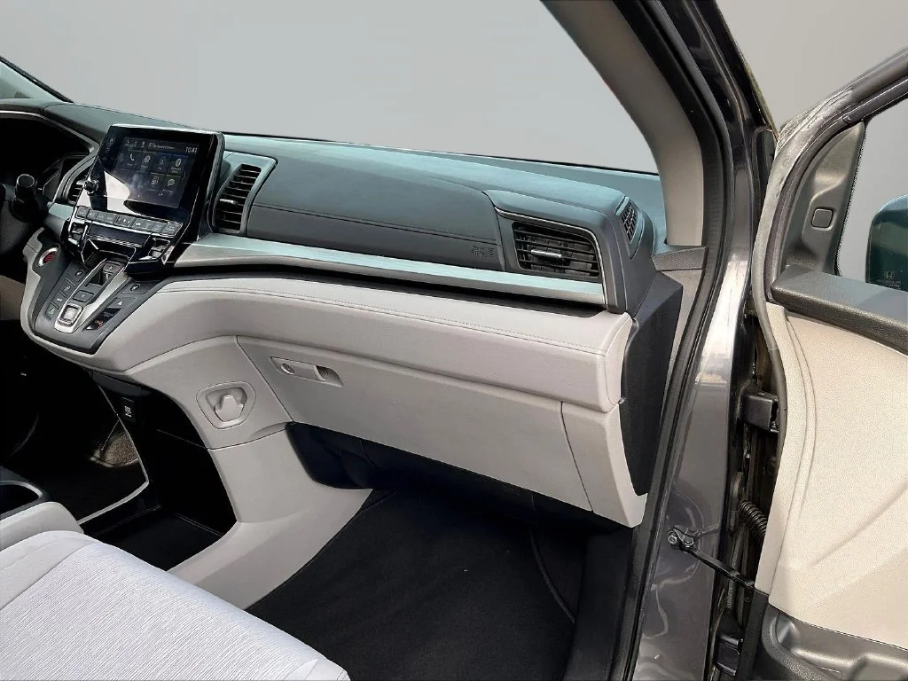 Used 2020  Honda EX image 27