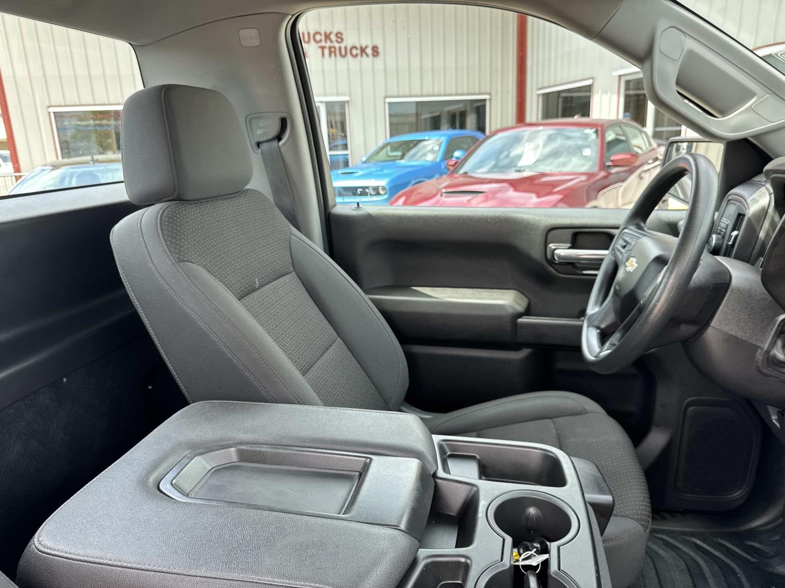 Used 2025 Summit White Chevrolet Work Truck image 9