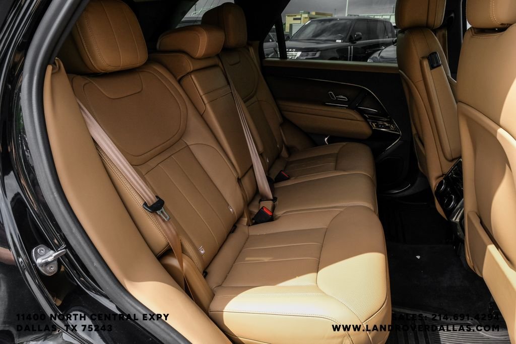 Used 2023 Black Land Rover SE image 35