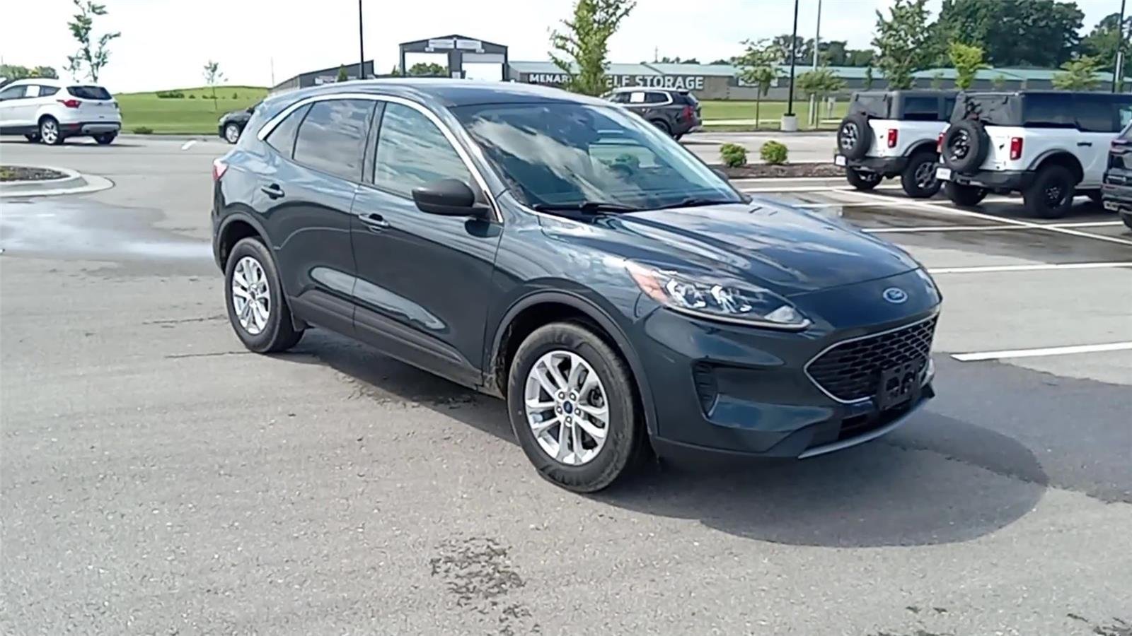Used 2022 Ford Escape SE with VIN 1FMCU9G65NUB87568 for sale in Kansas City