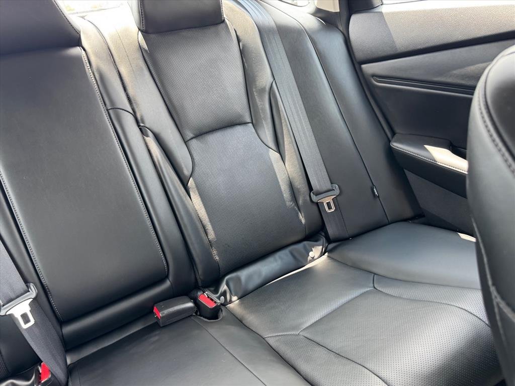 Used 2024 Crystal Black Pearl Honda Touring image 18