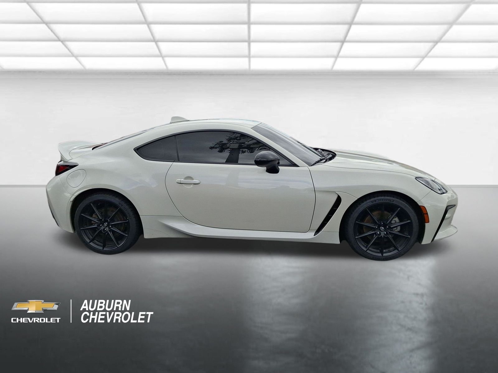 2024 Toyota GR86 Premium - Photo 2