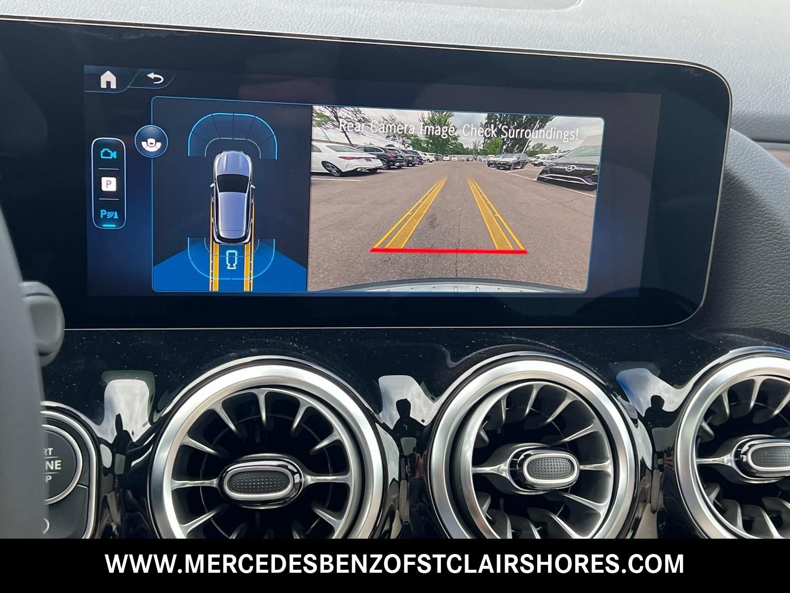 New 2026 Mountain Grey Metallic Mercedes-Benz GLA 250 image 23