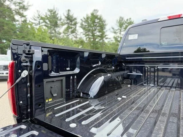 New 2026 Antimatter Blue Metallic Ford XLT image 7