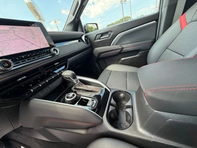 Used 2026 Red Chevrolet Z71 image 22