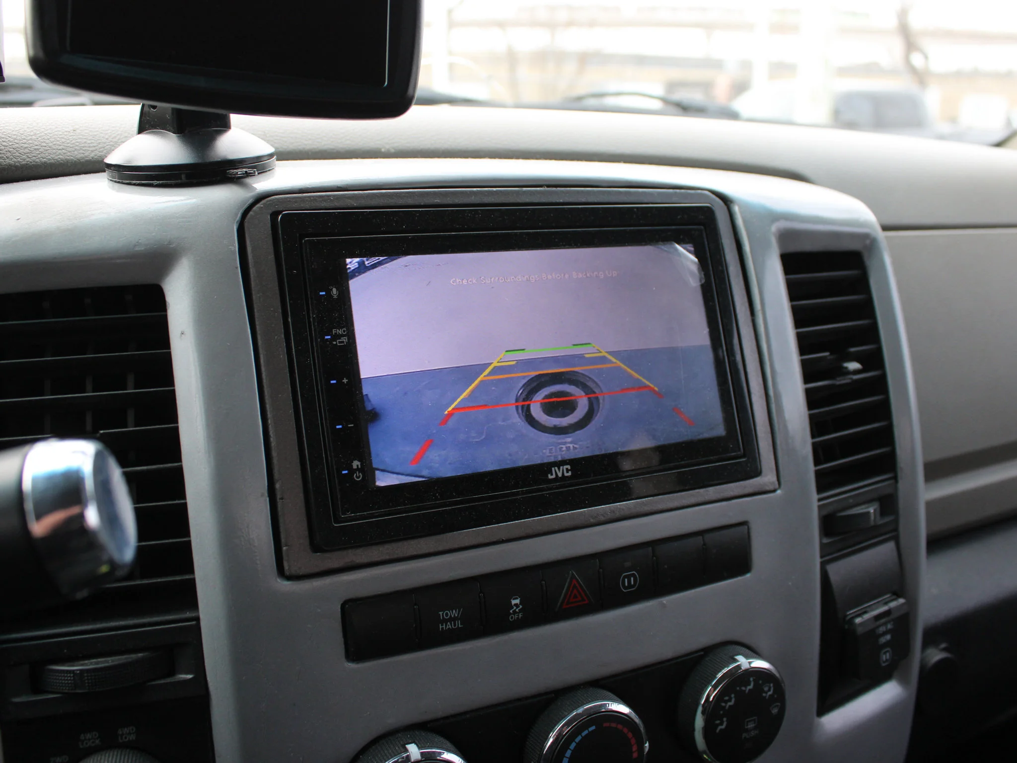 Used 2010 White Dodge SLT * Mechanics Special | HEMI V8 | RamBox | Remote Start | Tonneau Cover image 13