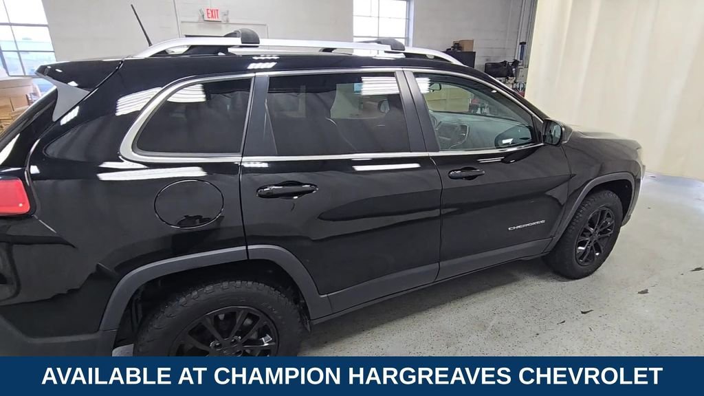 2019 Jeep Cherokee Latitude Plus - Photo 11