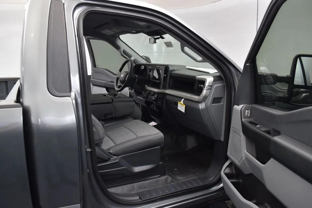 New 2025 Gray Ford XL image 19