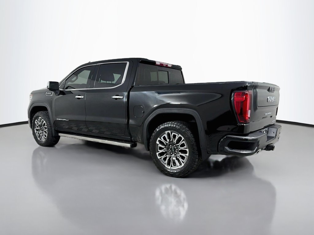 Used 2023 Black GMC Denali Ultimate image 7