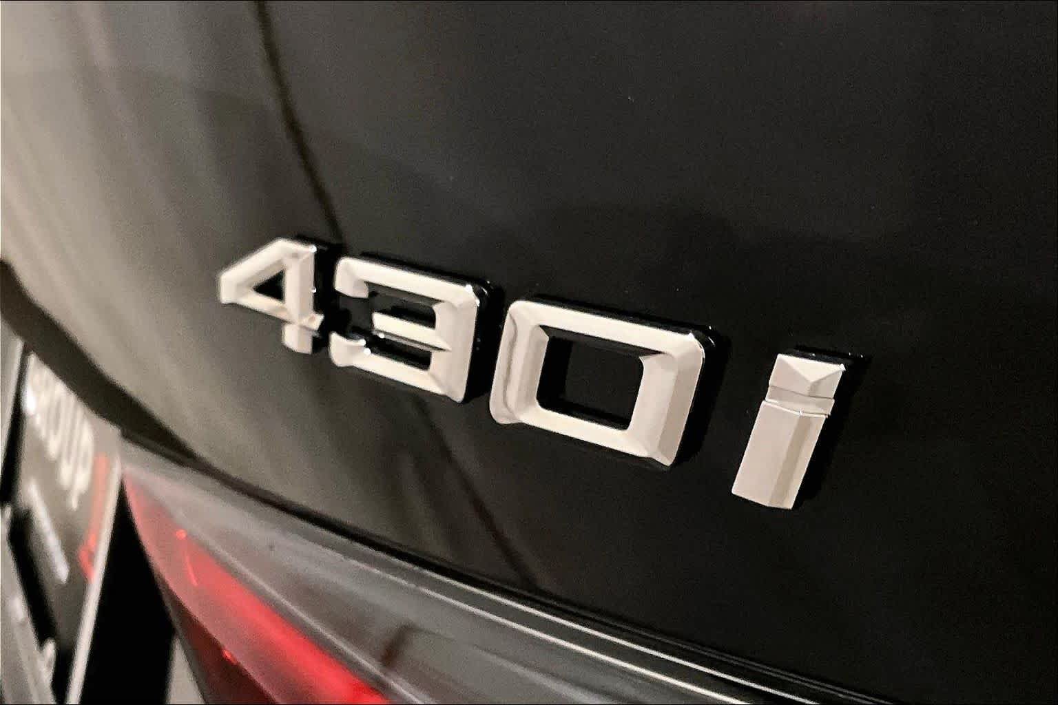 Used 2026 Black Sapphire Metallic BMW 430i xDrive image 9