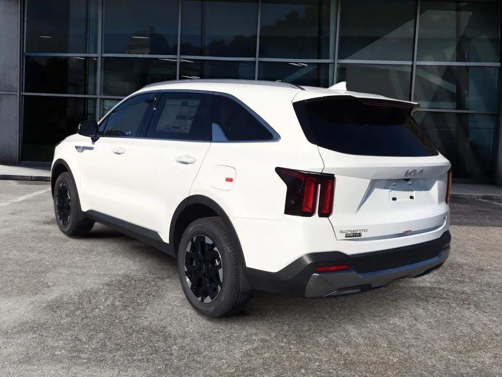 2026 Kia Sorento S - Photo 7