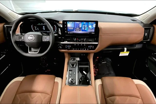 New 2026 Baltic Teal Nissan Platinum image 5
