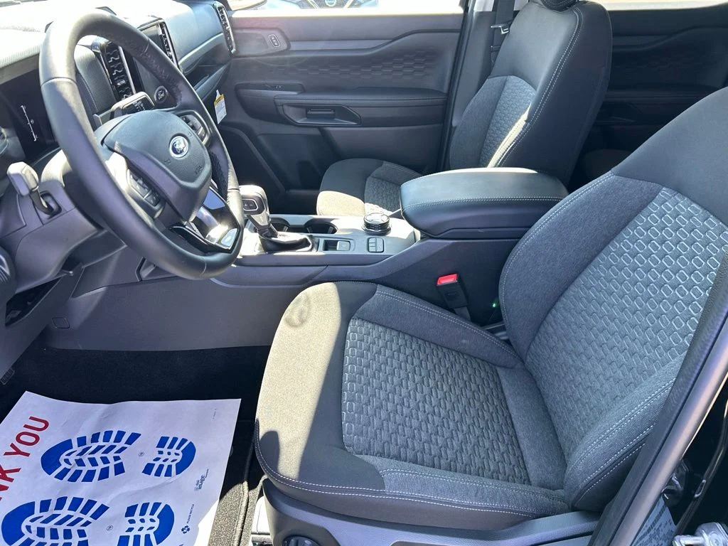 New 2026 Shadow Black Ford XLT image 19