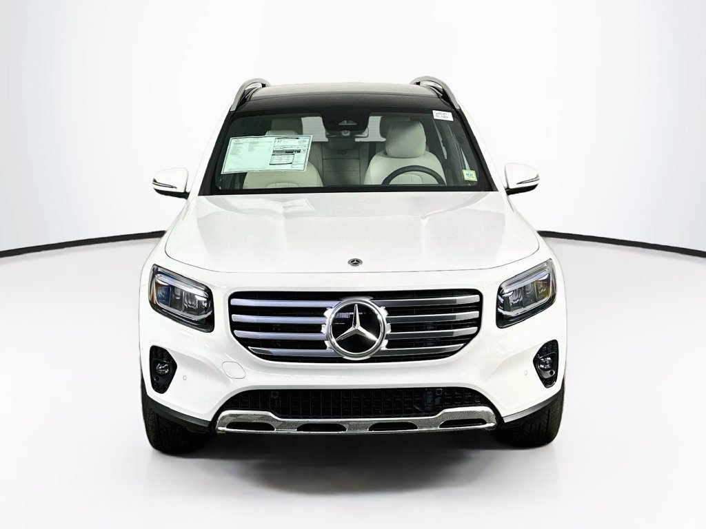 New 2026 Polar White Mercedes-Benz GLB 250 image 34