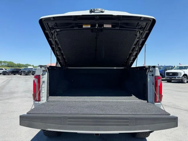 New 2026 Avalanche Ford Lariat image 18