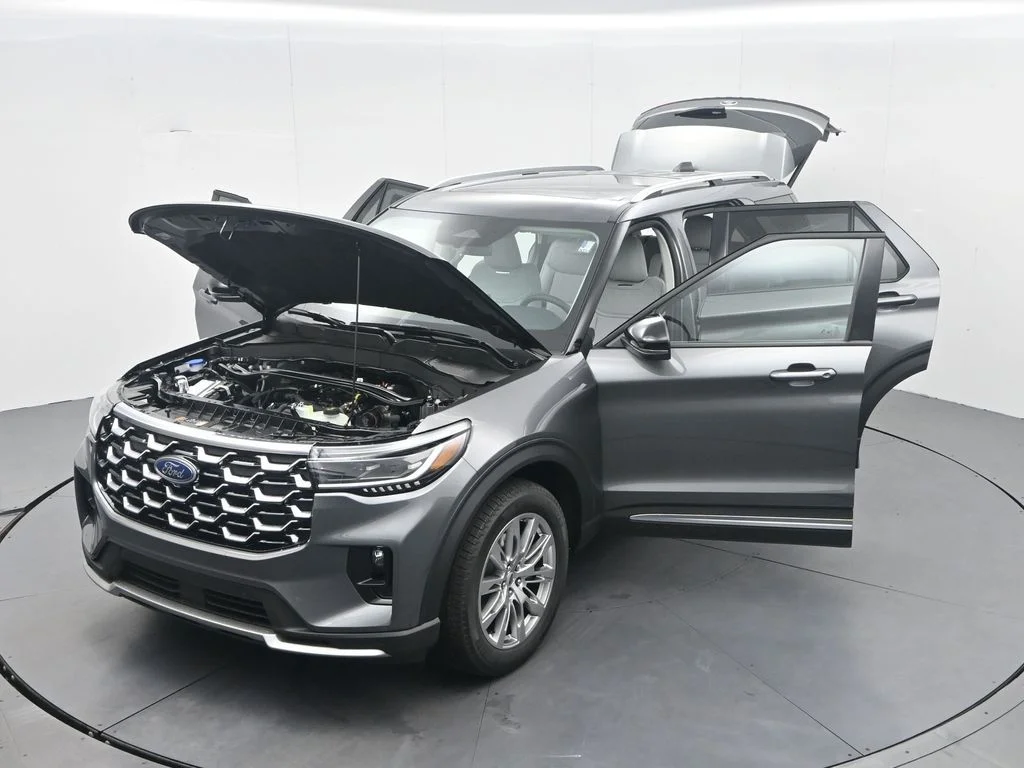 New 2026 Carbonized Gray Metallic Ford Platinum™ image 52