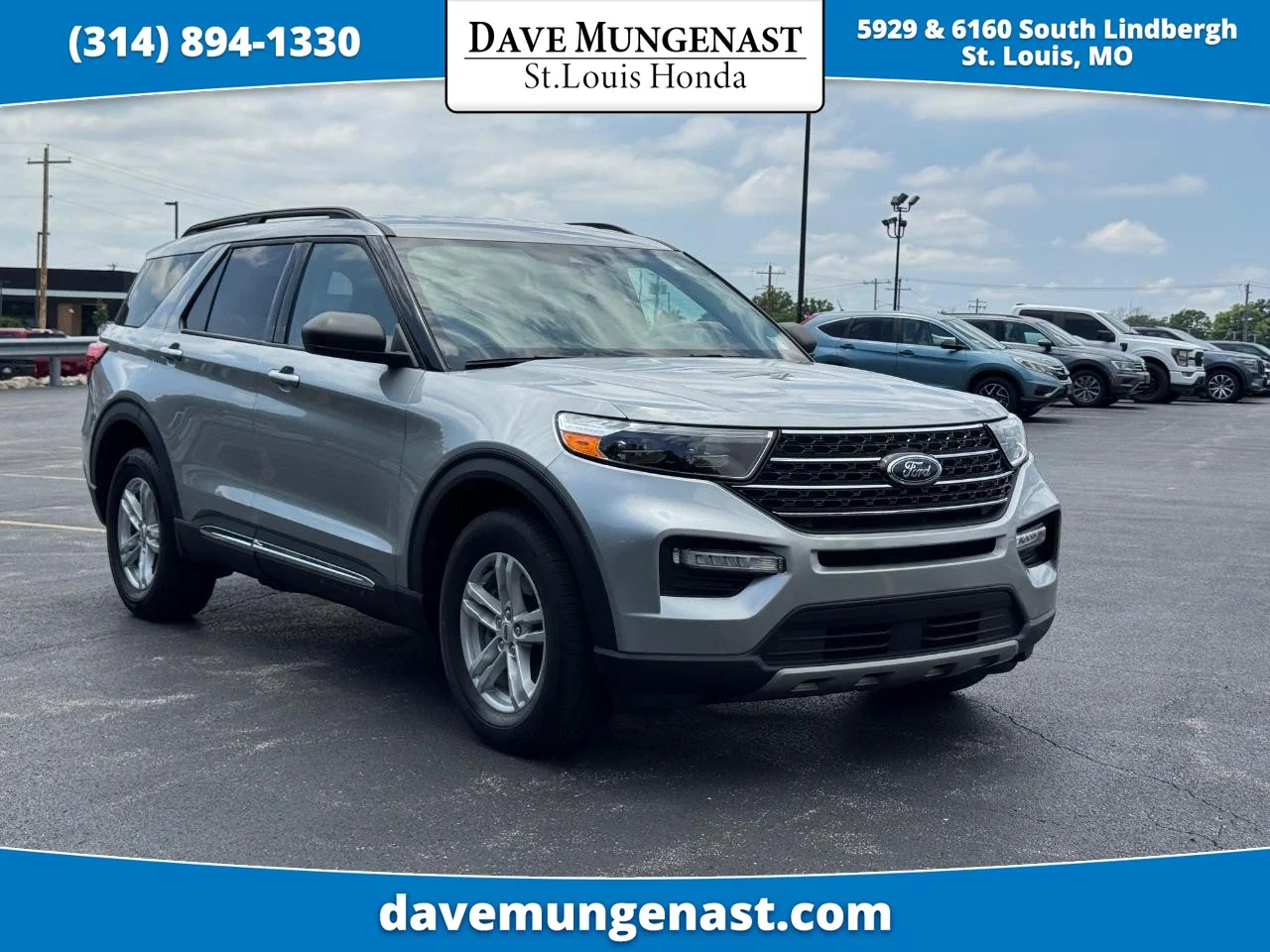 2023 Ford Explorer XLT 4WD's photo