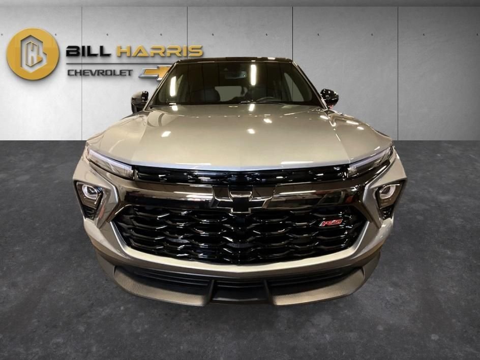 Used 2025 Gray Chevrolet RS image 8