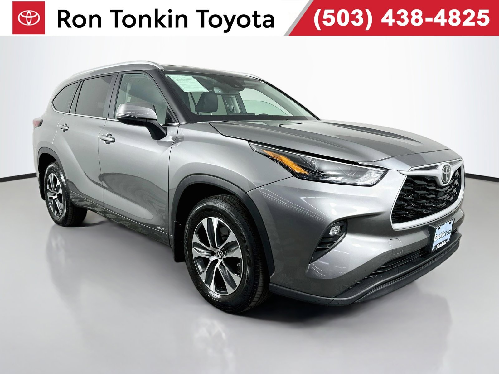 Used 2026 Heavy Metal Toyota XLE image 1