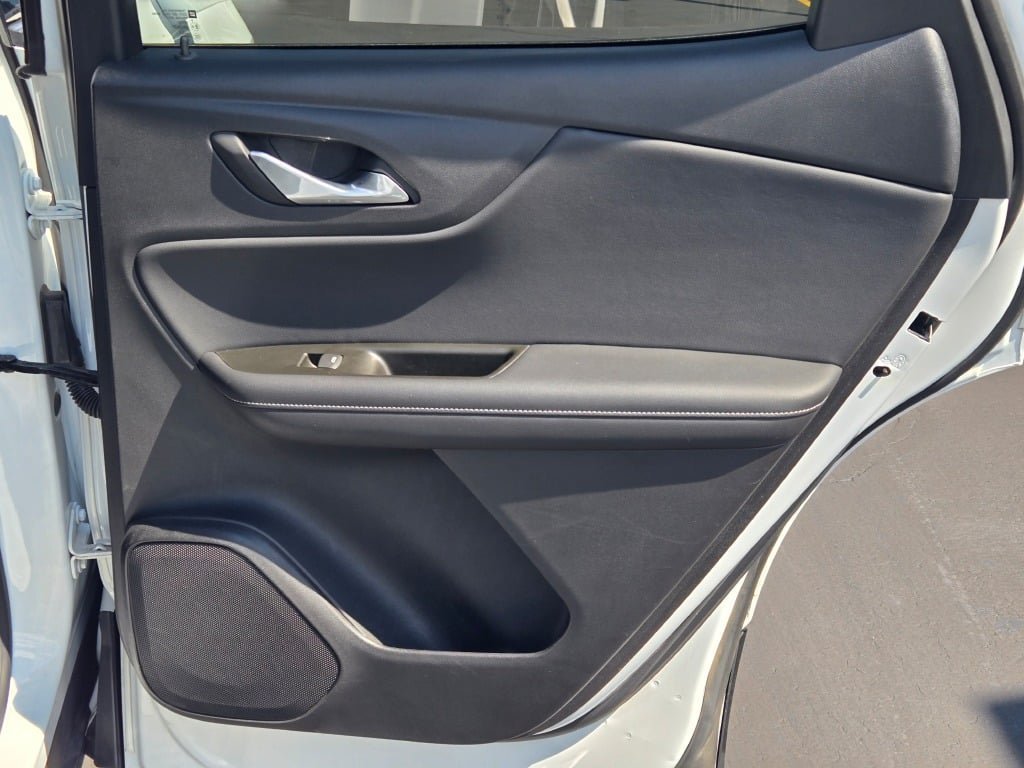 2025 Chevrolet Blazer 2LT - Photo 10