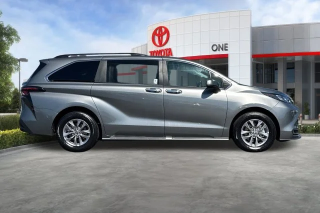Certified Used 2026  Toyota XLE image 3