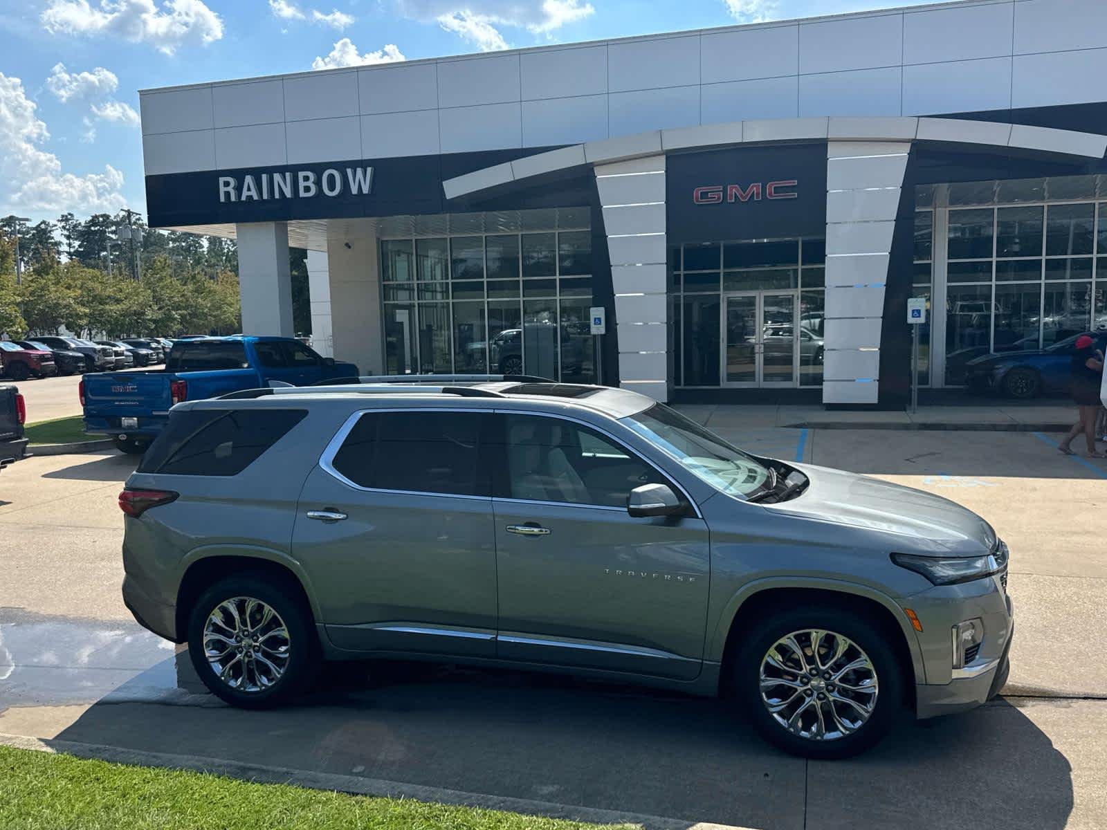 2023 Chevrolet Traverse Premier