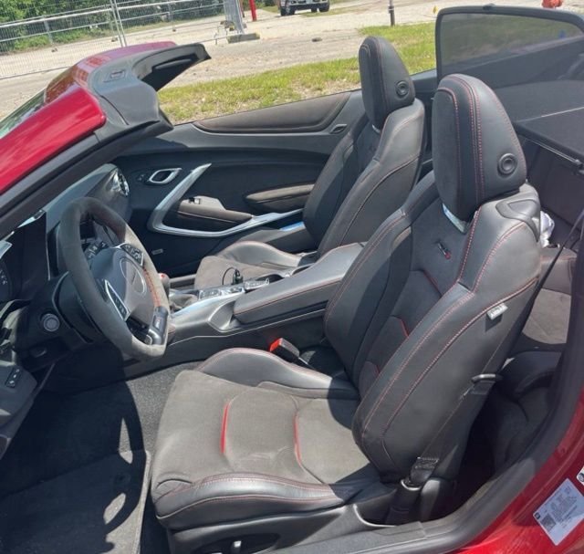 Used 2024 Red Chevrolet ZL1 image 5