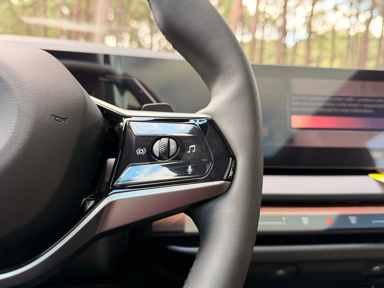 New 2026 Dune Grey Metallic BMW 30 xDrive image 25