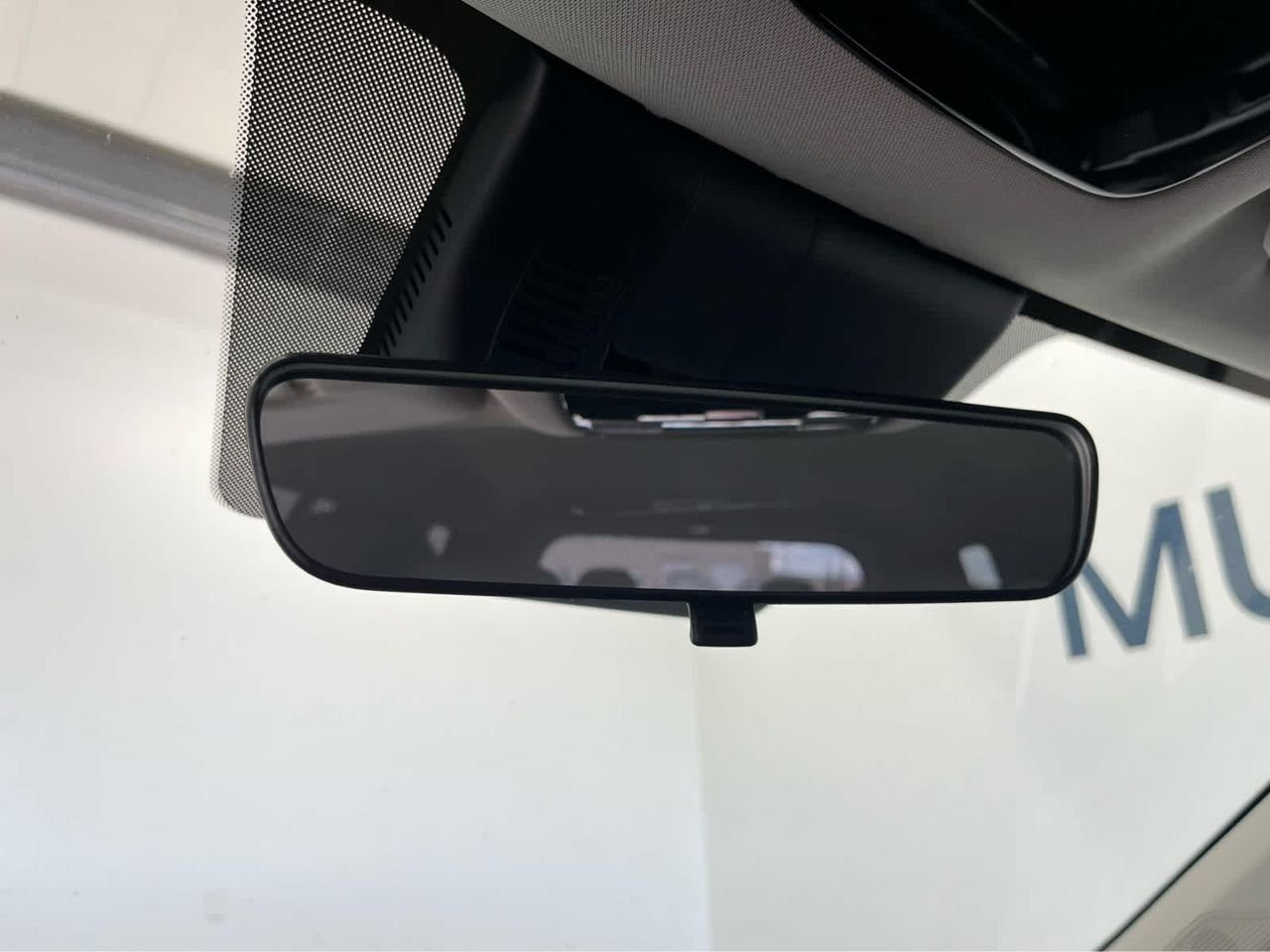 New 2026 Serenity White Hyundai SE image 18