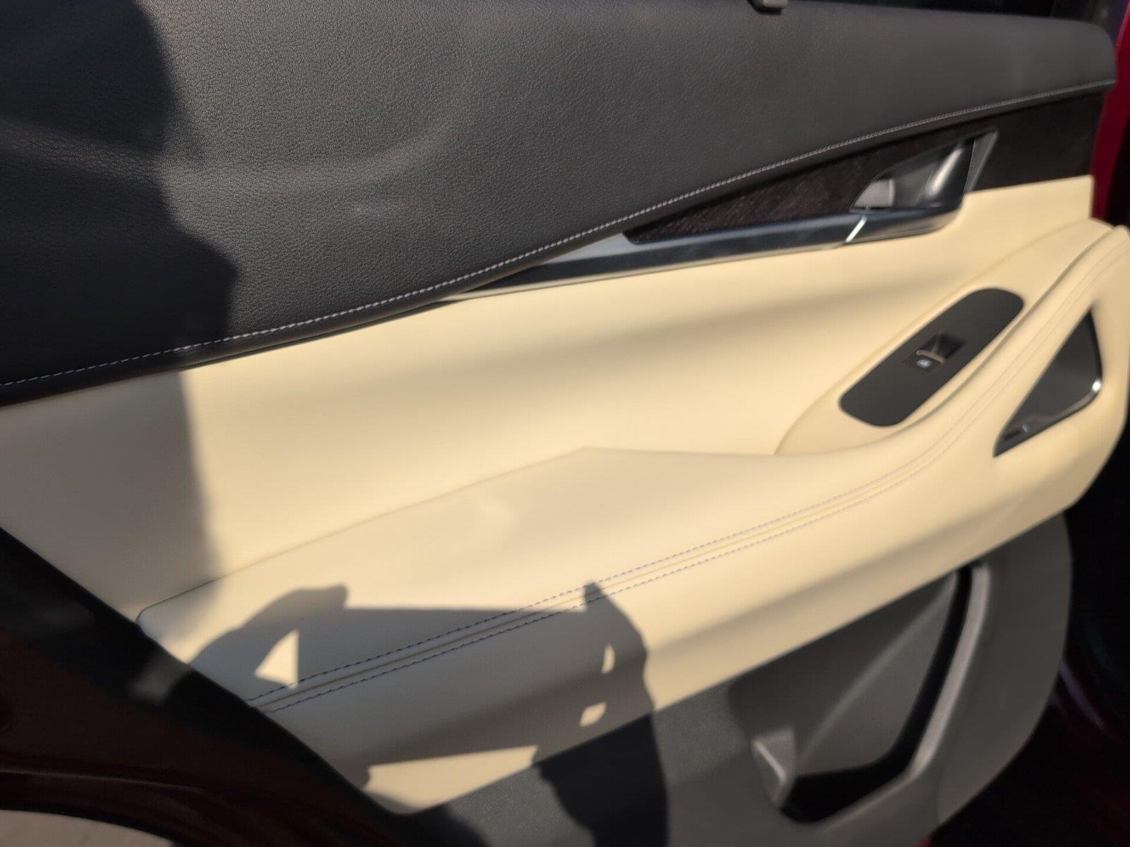 Used 2023 Deep Bordeaux INFINITI SENSORY image 34