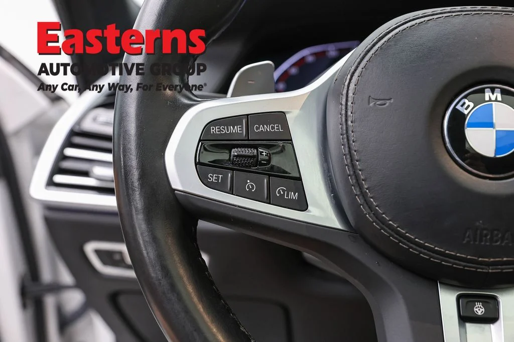 Used 2023 White BMW xDrive40i image 15