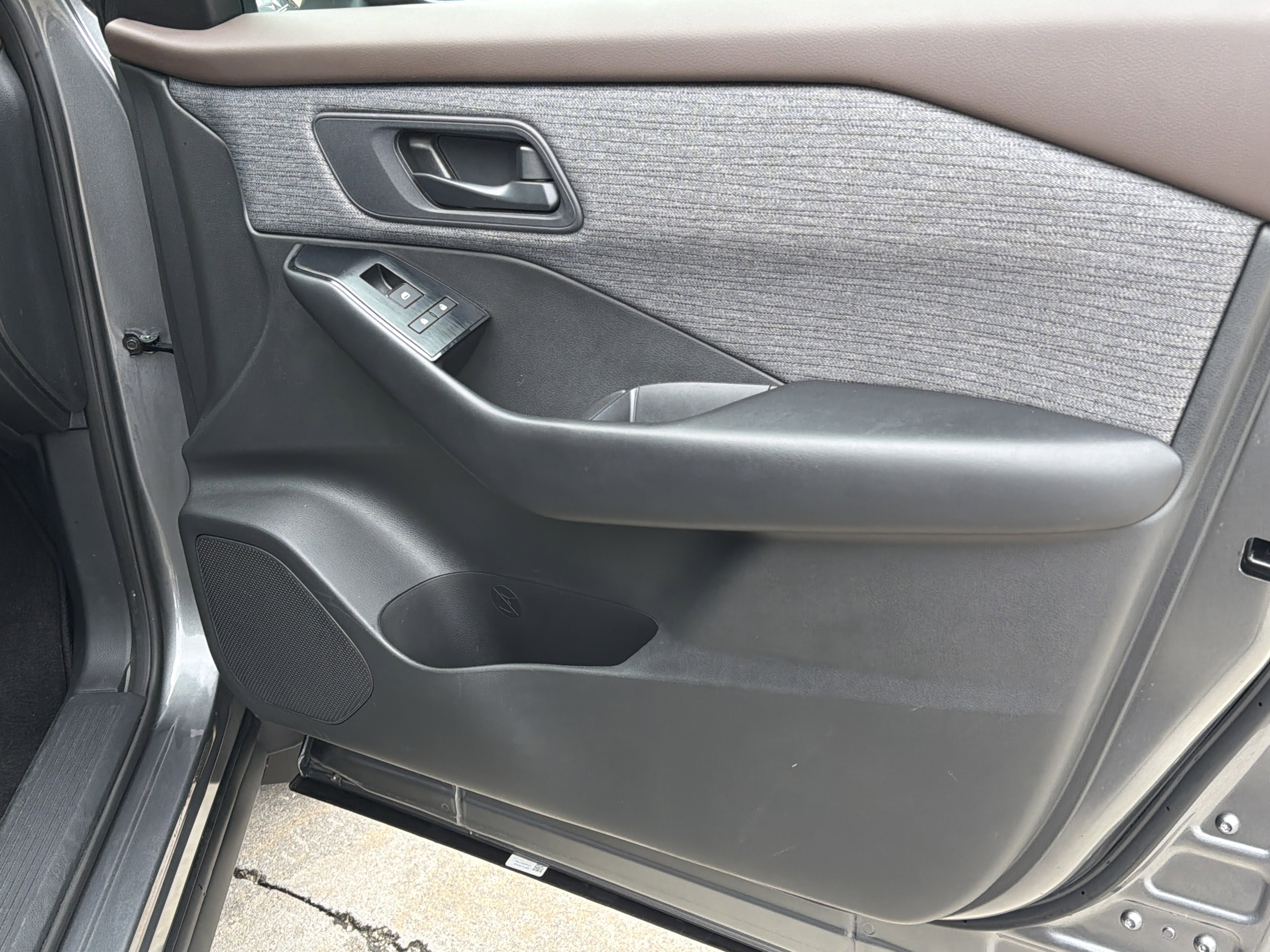 Used 2023 Gun Metallic Nissan S image 15