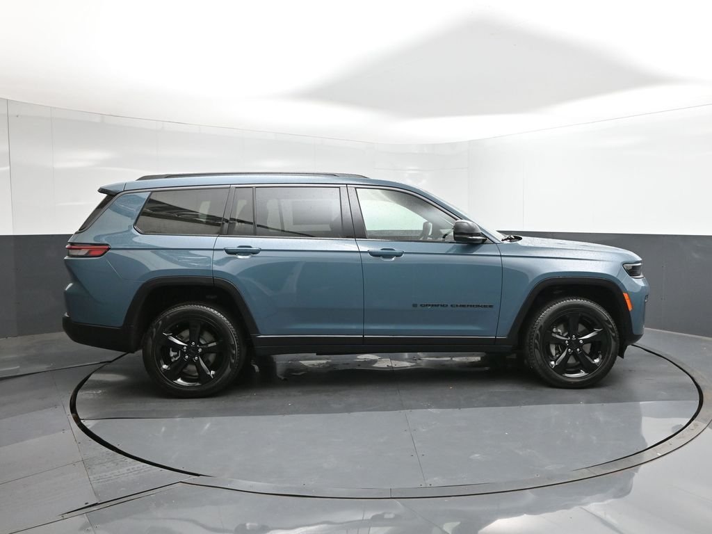 New 2026 Steel Blue Exterior Paint Jeep Limited image 10