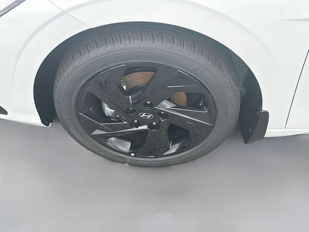 New 2026 Serenity White Hyundai SEL Sport image 23