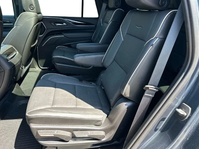 Used 2021 Gray Cadillac Sport image 13