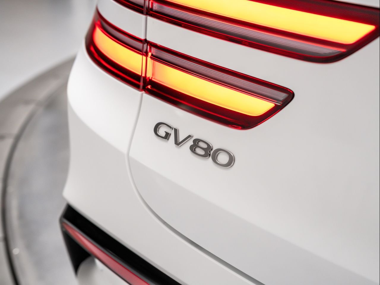 New 2026 Uyuni White Genesis 3.5T E-SC MHEV image 15