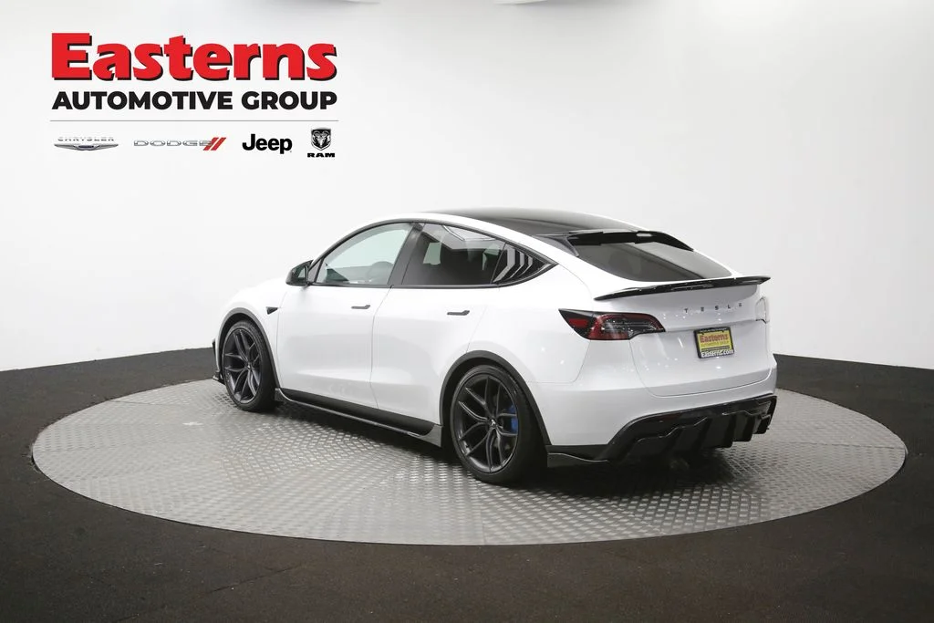 Used 2022  Tesla Performance image 60