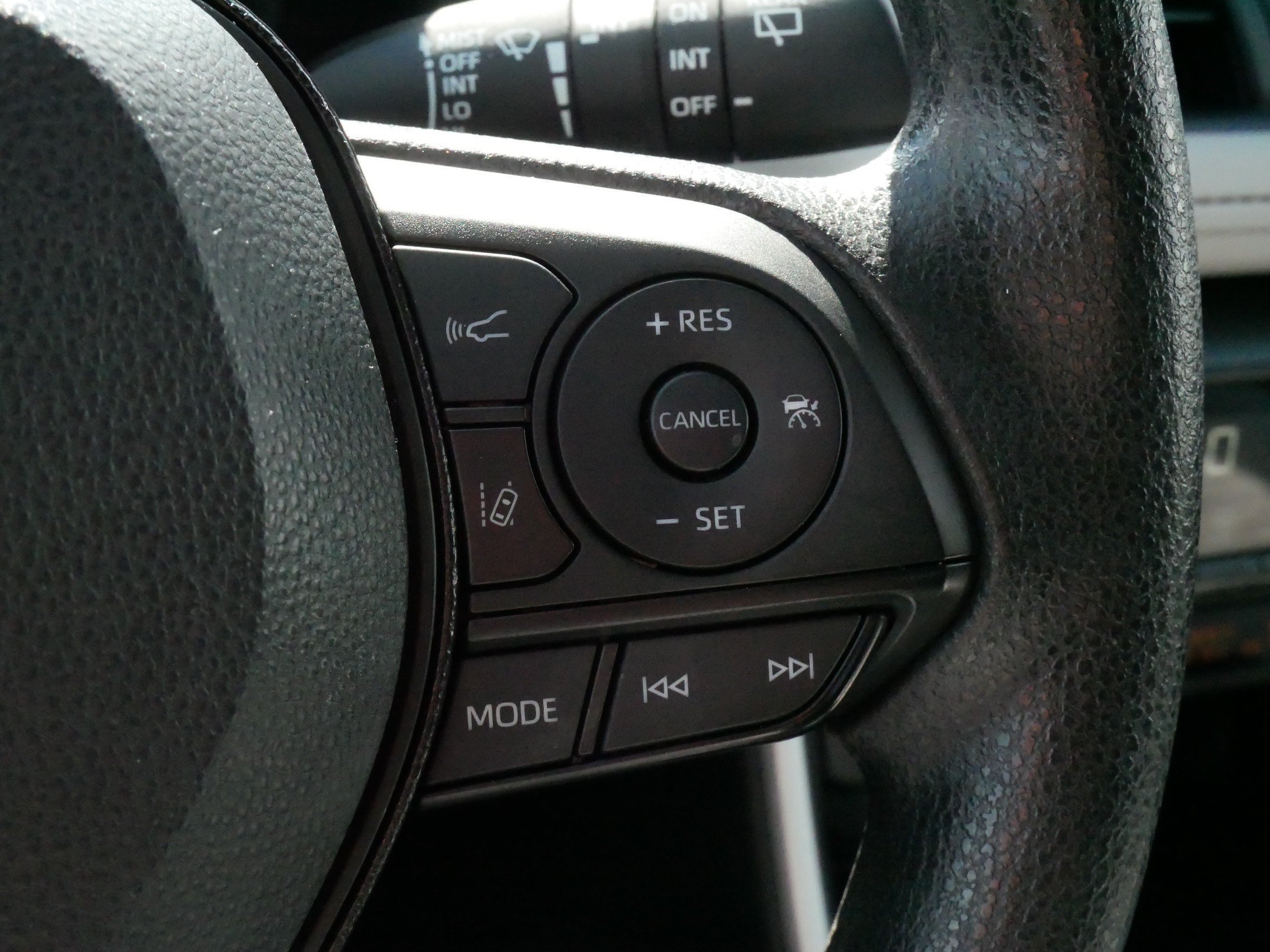 Certified Used 2022 White Toyota XLE image 22