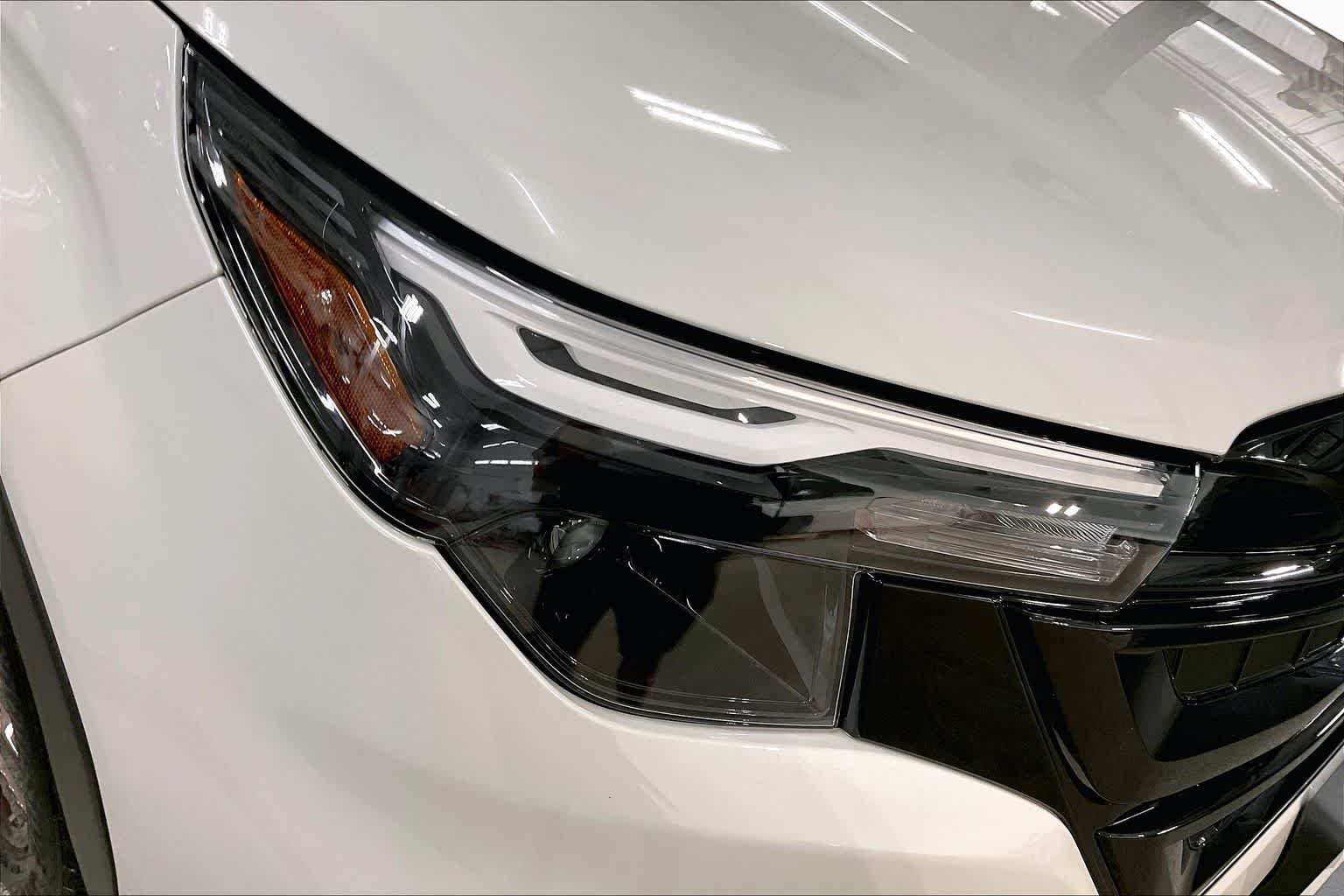 Used 2026 Crystal White Pearl Subaru Sport image 28