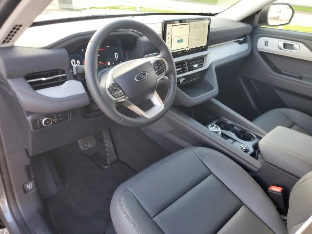 New 2026 Carbonized Gray Metallic Ford Active image 17