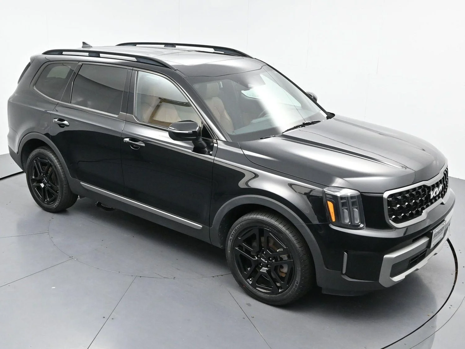 Used 2023 Ebony Black Kia EX X-Line image 37