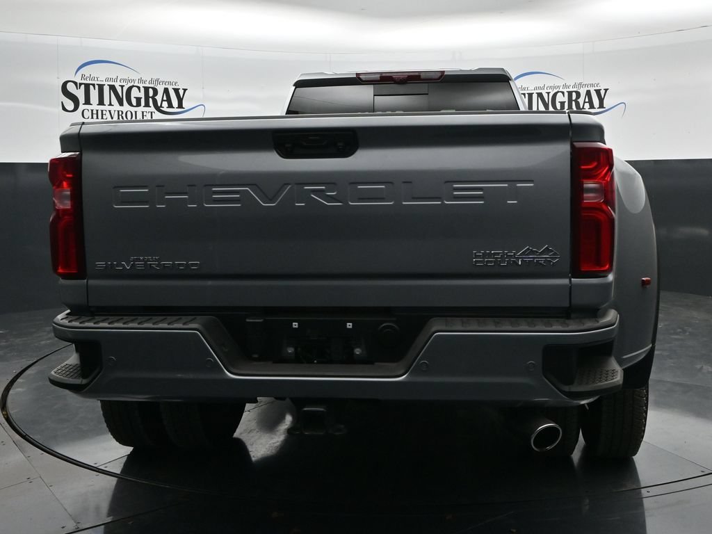 Used 2026 Sterling Gray Metallic Chevrolet High Country DRW image 6