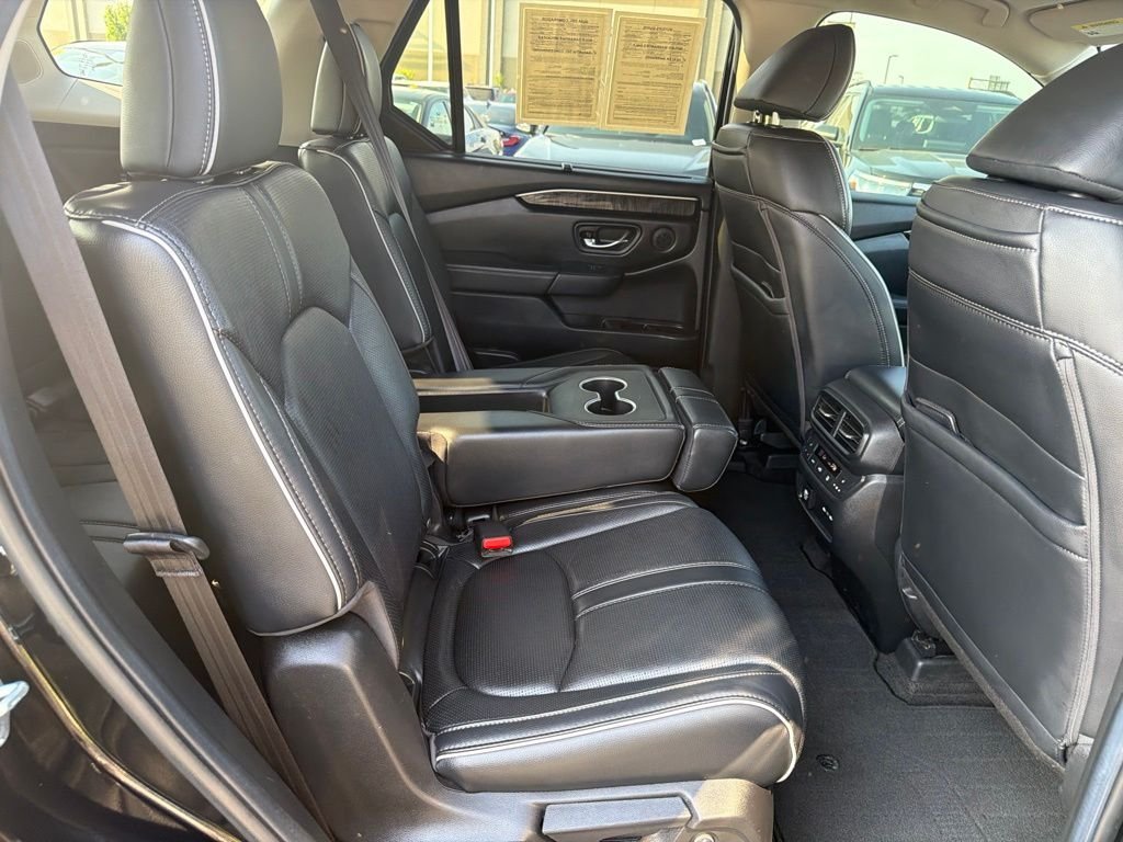 Used 2025 Black Honda Elite image 20