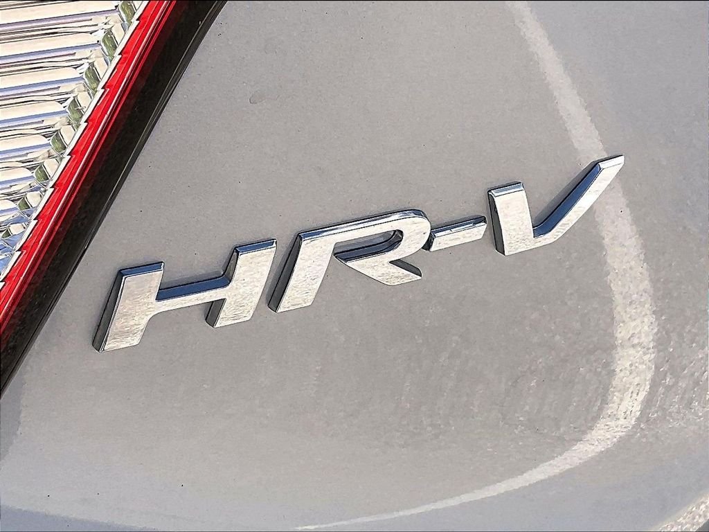 Used 2019 Silver Honda LX image 28